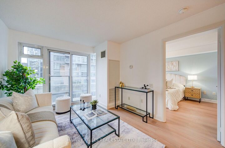 2191 Yonge Street 504 — photo 1