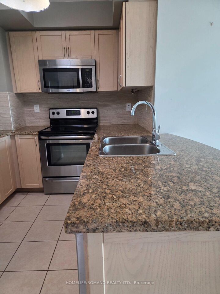 Property Photo: 65 Via Rosedale Circle 312 ON L6R 3N8