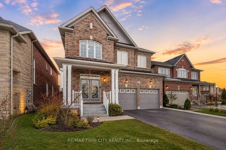 Property Photo: 498 Thomas Slee Drive ON N2P 2Y1