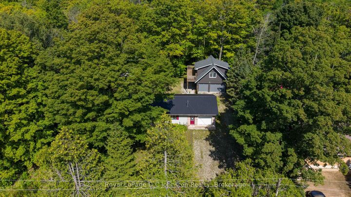 Property Photo: 25 Avele Road ON N0H 2T0