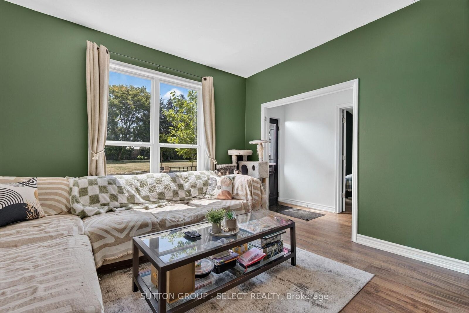Property Photo: 174 Clarence Street ON N6B 2J7
