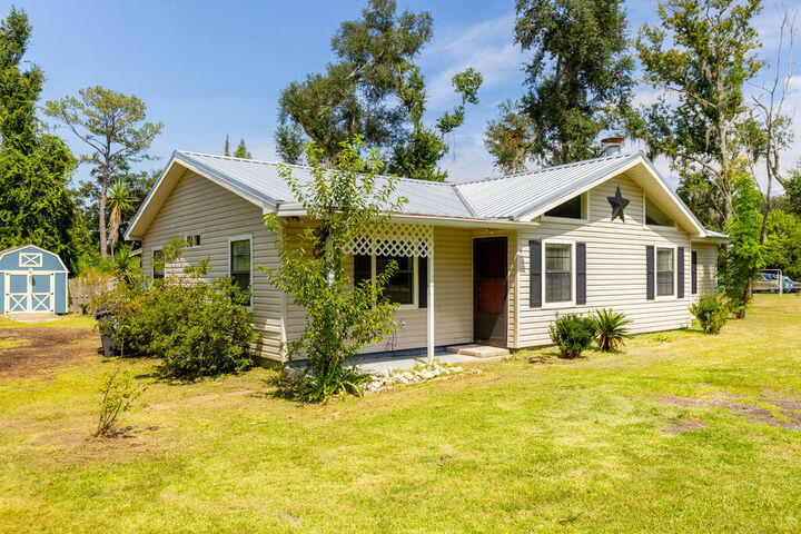 Property Photo: 5252 Country Side Drive GA 31636