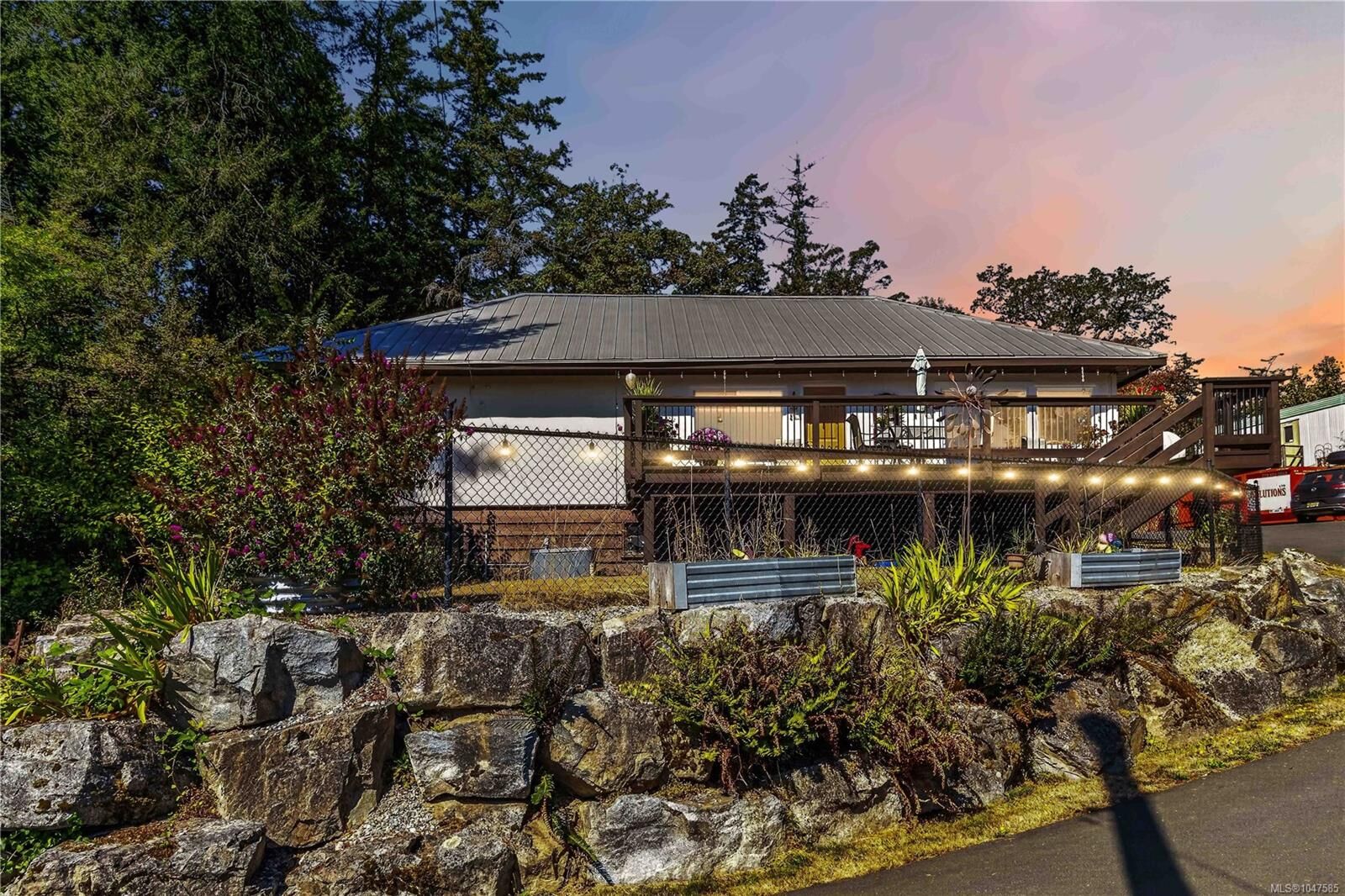 Property Photo:  284 Prospect Lake Rd  BC V9E 1J7 