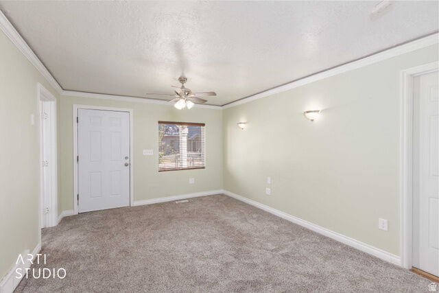 Property Photo:  661 E 2735 S  UT 84403 
