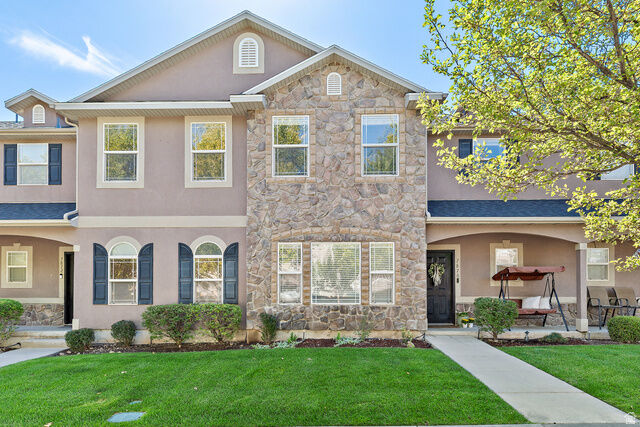 Property Photo: 7876 S Dove Creek Ln UT 84081