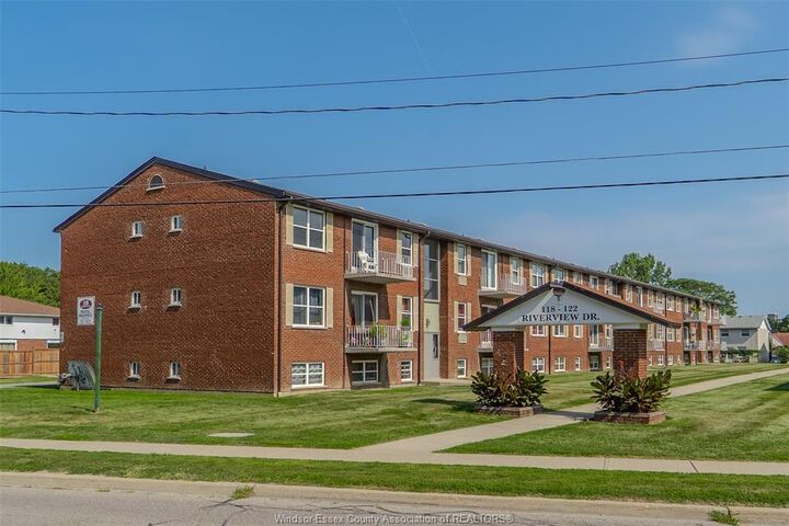 118 Riverview Drive 512 — photo 1