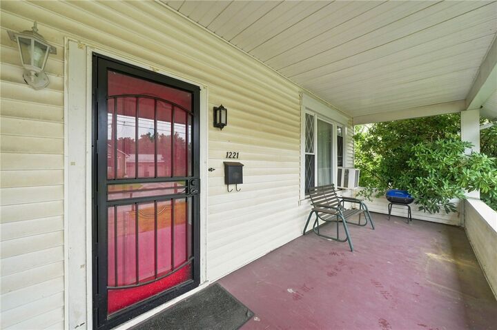 Property Photo:  1221 Martin Ave  PA 15068 
