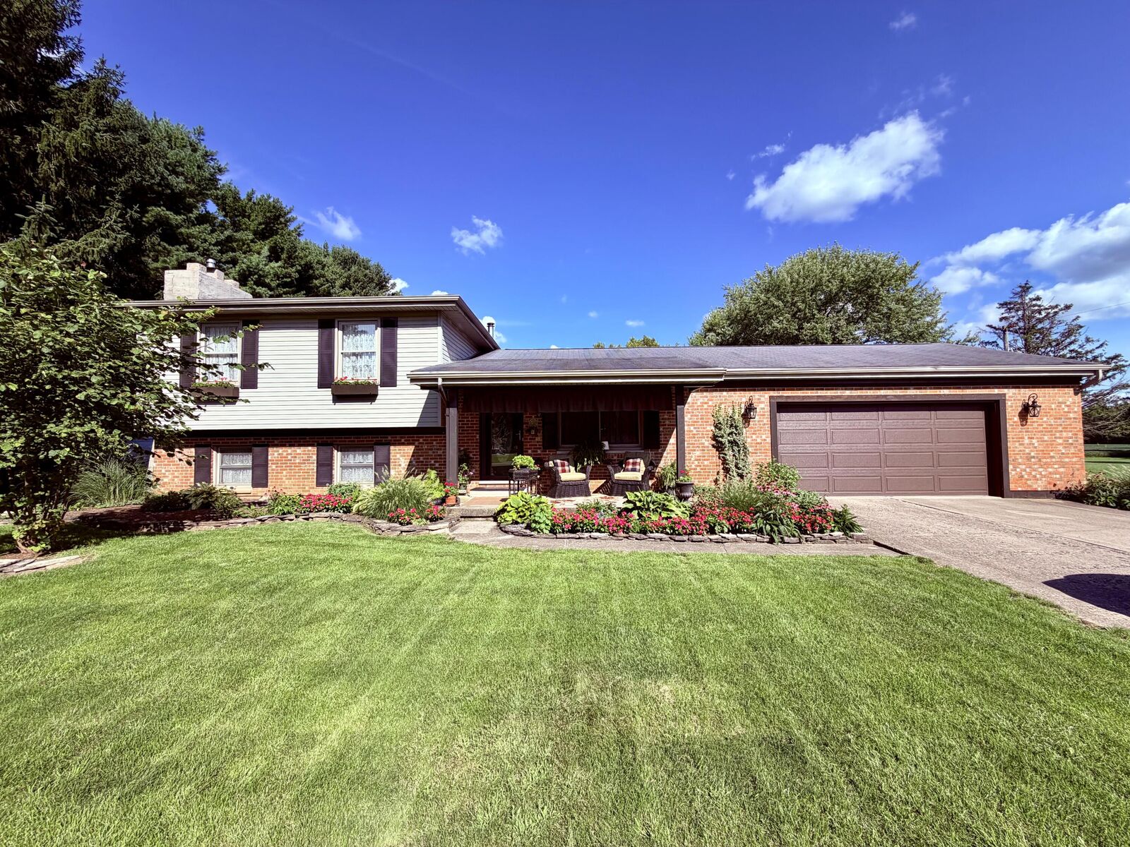 Property Photo:  5606 Middle Urbana Road  OH 45502 