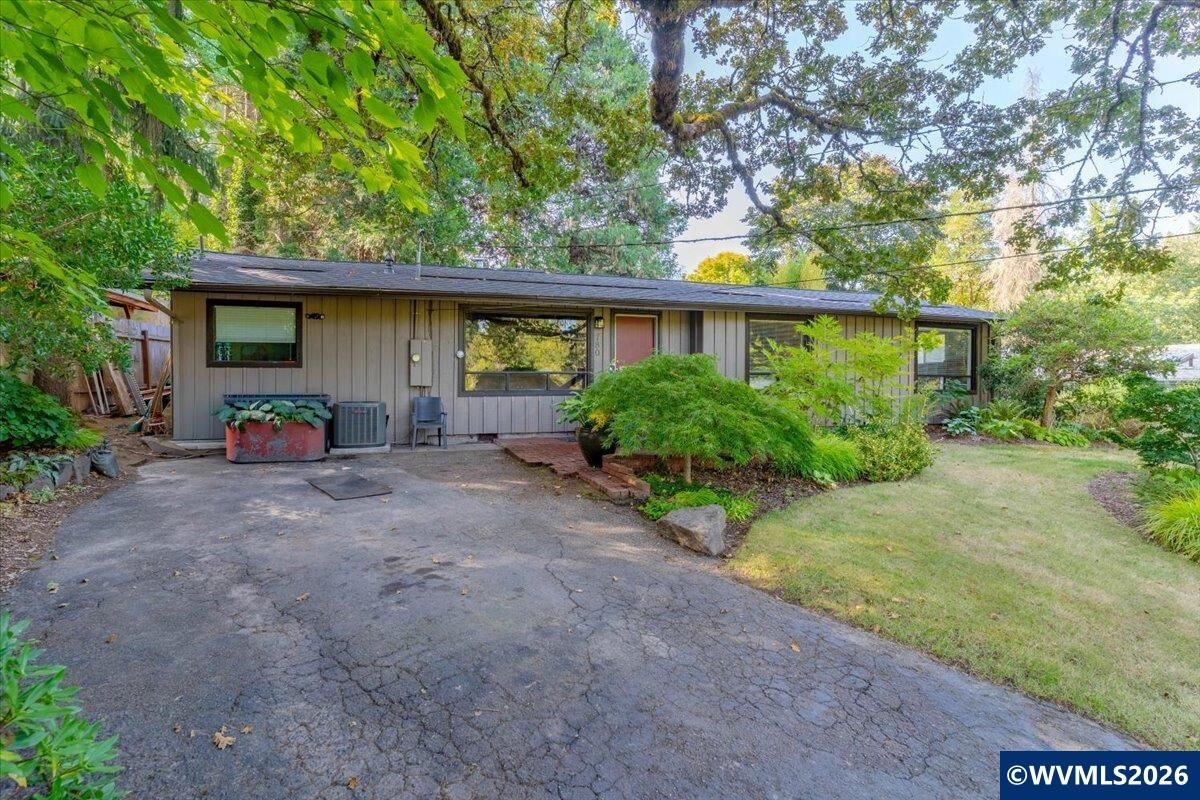 Property Photo:  780 Ratcliff Dr SE  OR 97302 