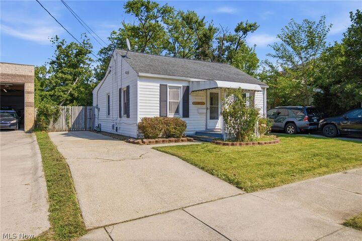 Property Photo:  1489 E 361st Street  OH 44095 