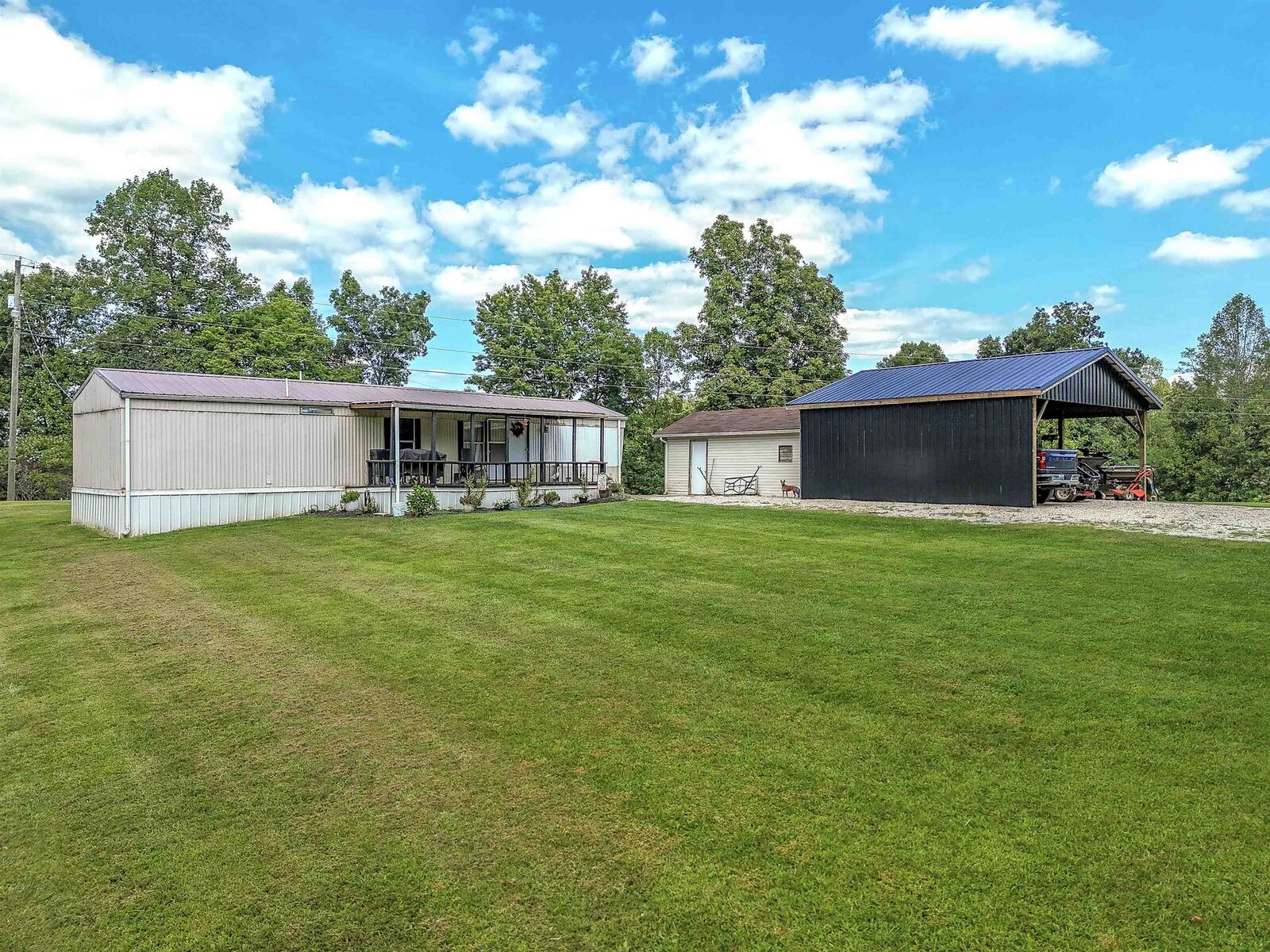 Property Photo: 1700 Tick Ridge Road KY 41164