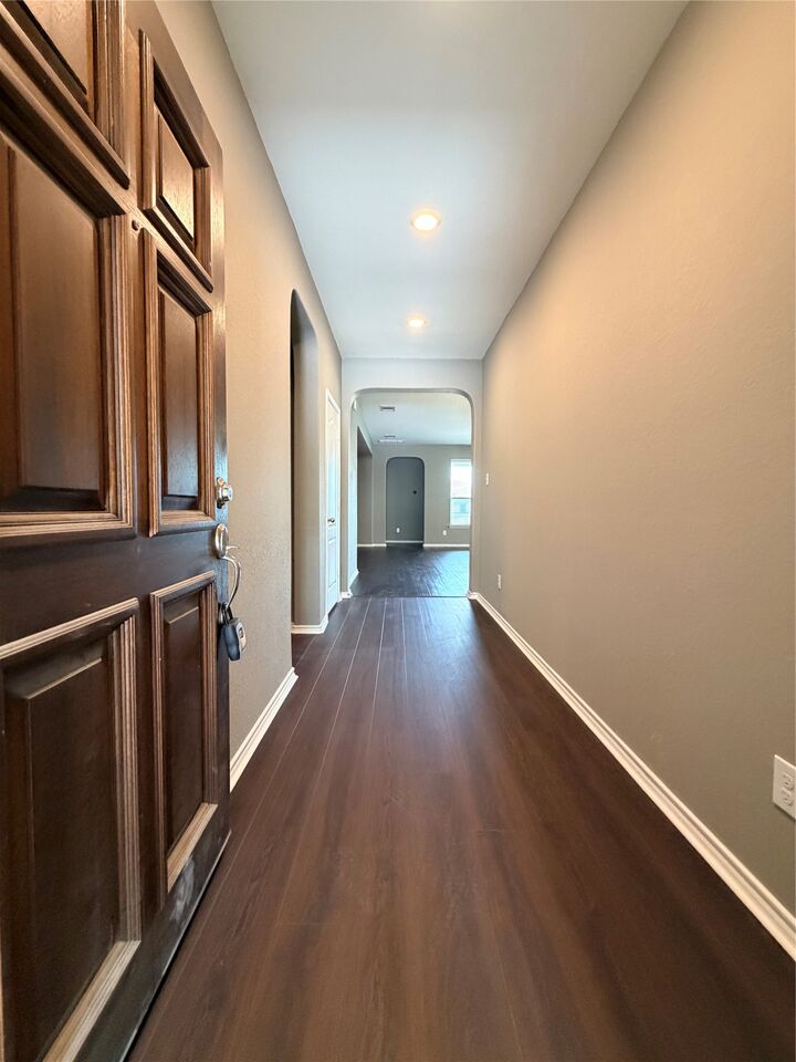 Property Photo:  640 Samuel Landon Loop  TX 78660 
