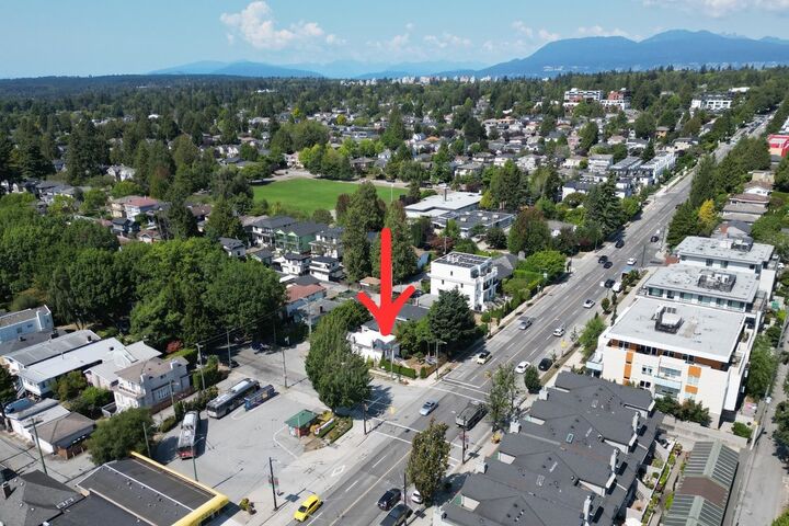 Property Photo: 7883 Granville Street BC V6P 4Z1