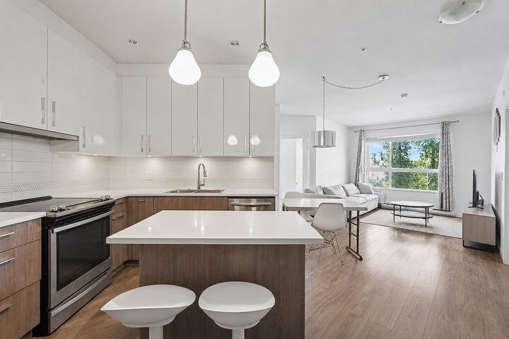 Property Photo: 20829 77A Avenue 301 BC V2Y 0Y5
