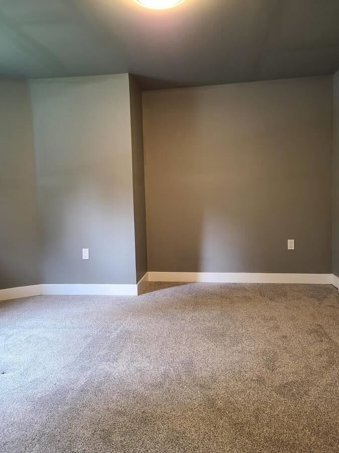 Property Photo:  796 Adiron Avenue  BC V3J 4K2 