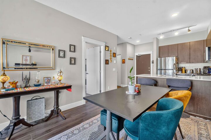 Property Photo:  1188 Johnson Street 203  BC V3B 0H7 