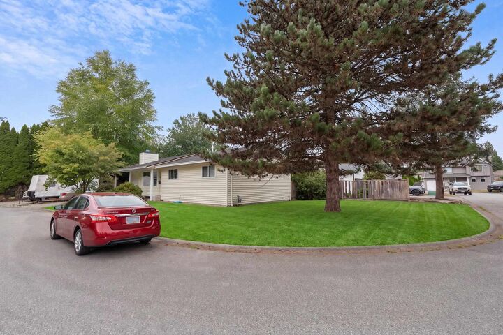 22760 Balabanian Circle — photo 1