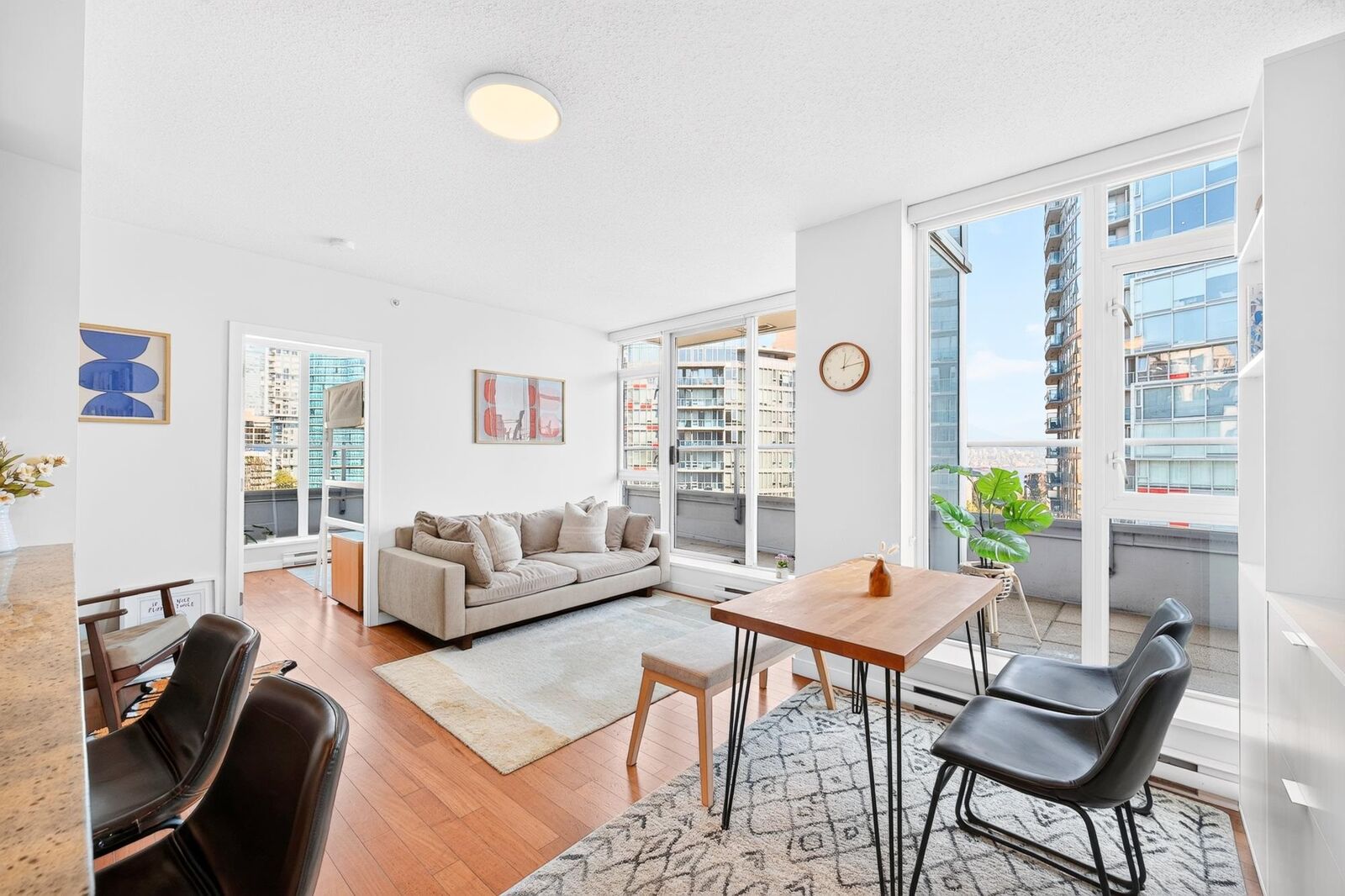 Property Photo:  821 Cambie Street 1802  BC V6B 0E3 