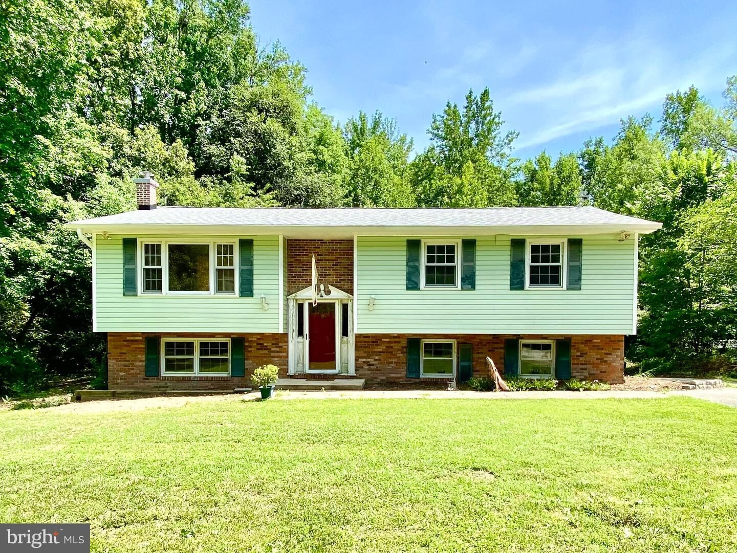 Property Photo:  1440 Cedar Lane  MD 20657 