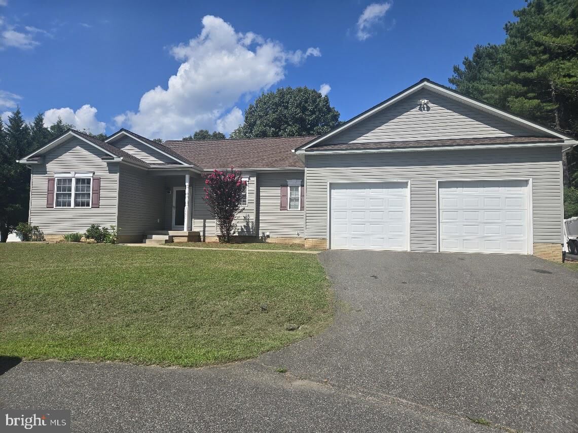 Property Photo: 26225 Townfield Drive VA 22535