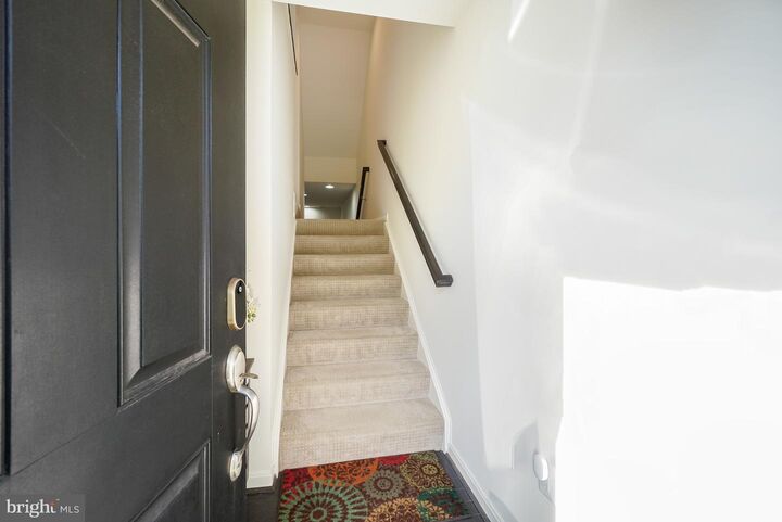 Property Photo:  21521 Willow Breeze Square  VA 20147 