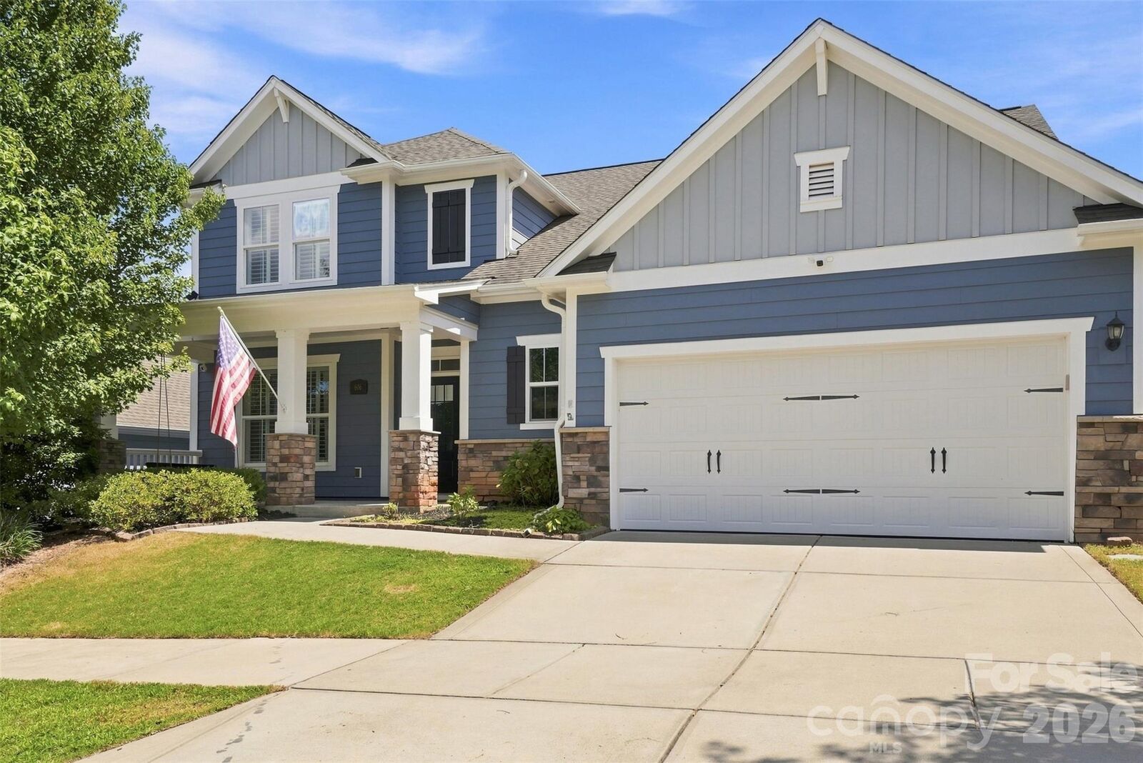 Property Photo: 806 Pace Court SC 29715