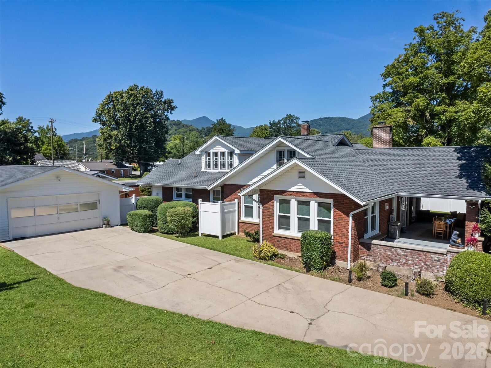 Property Photo:  50 Epsom Street  NC 28786 