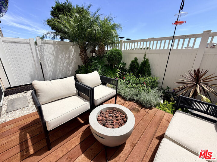 Property Photo: 2235 W 25th St, Unit 119 CA 90732