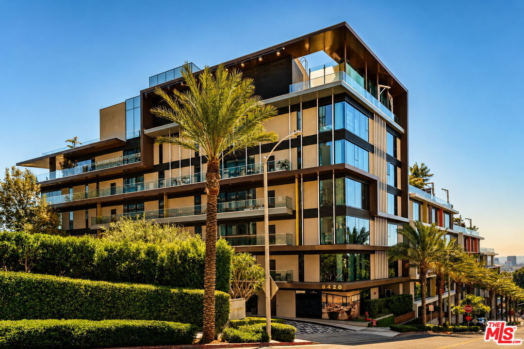 Property Photo: 8420 W Sunset Blvd, Unit 107 CA 90069