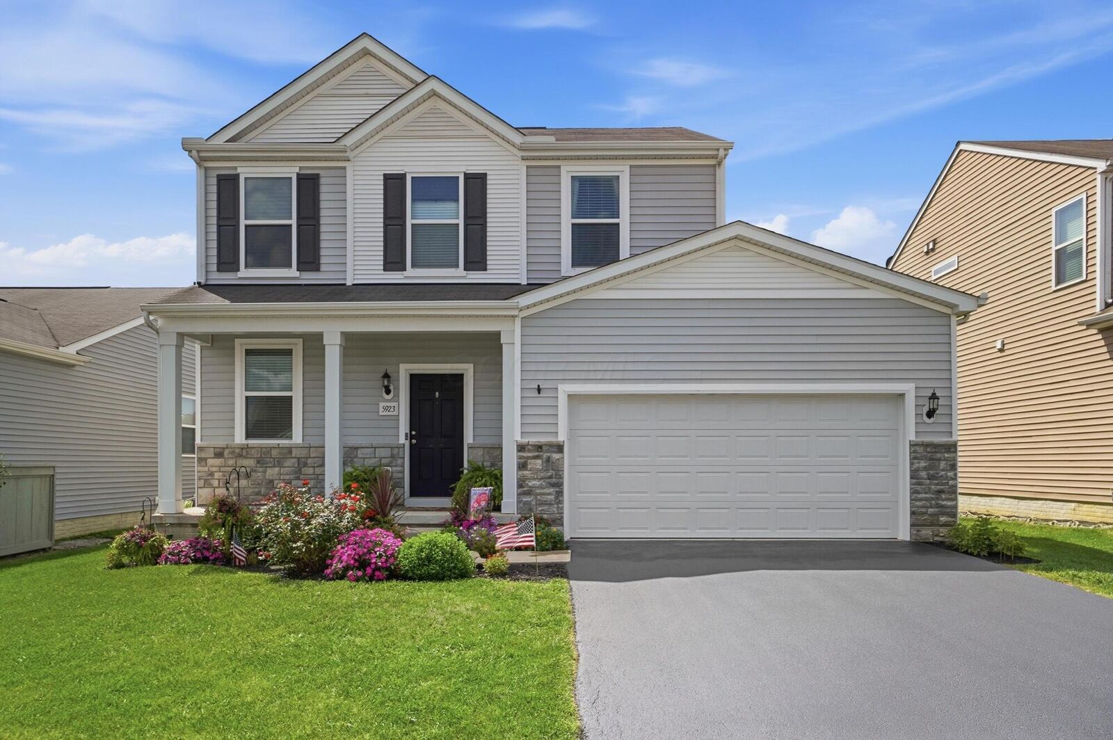 Property Photo:  5923 Ballydugan Drive  OH 43119 