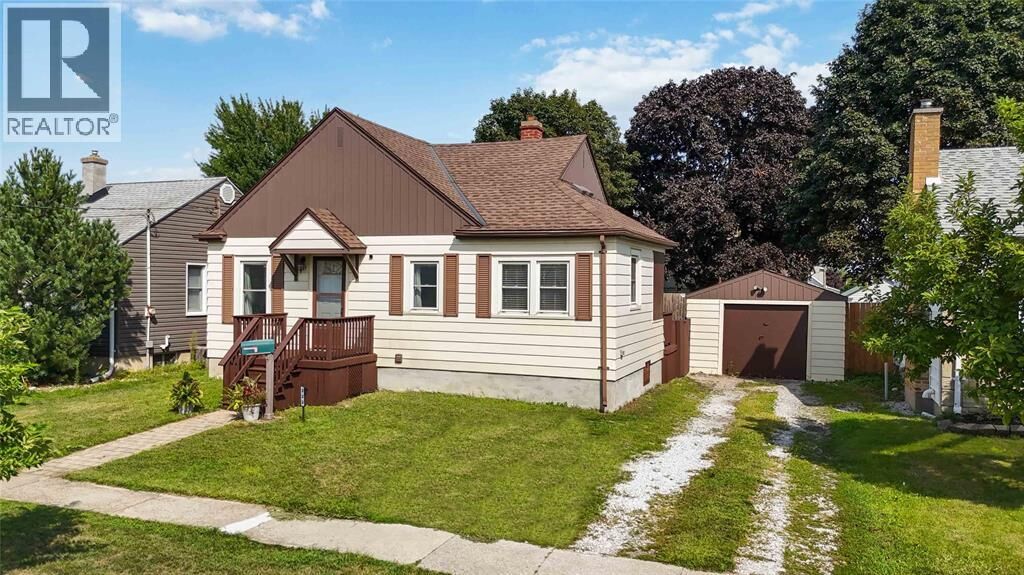 Property Photo:  322 Cotterbury Street  ON N7T 6M6 