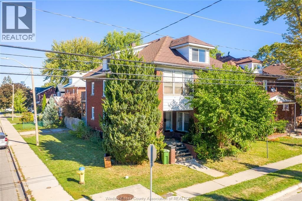 Property Photo:  106-108 Shepherd Street East  ON N8X 2K3 