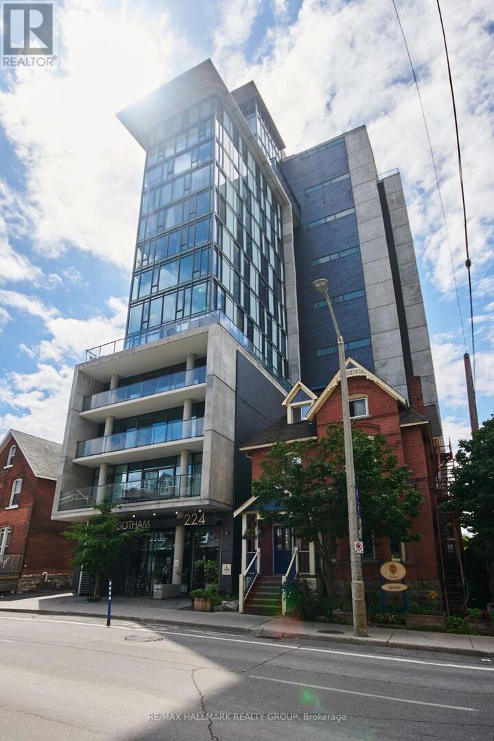 224 Lyon Street North 1104 — photo 1