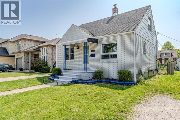 Property Photo: 2367 Meighen ON N8W 4B8
