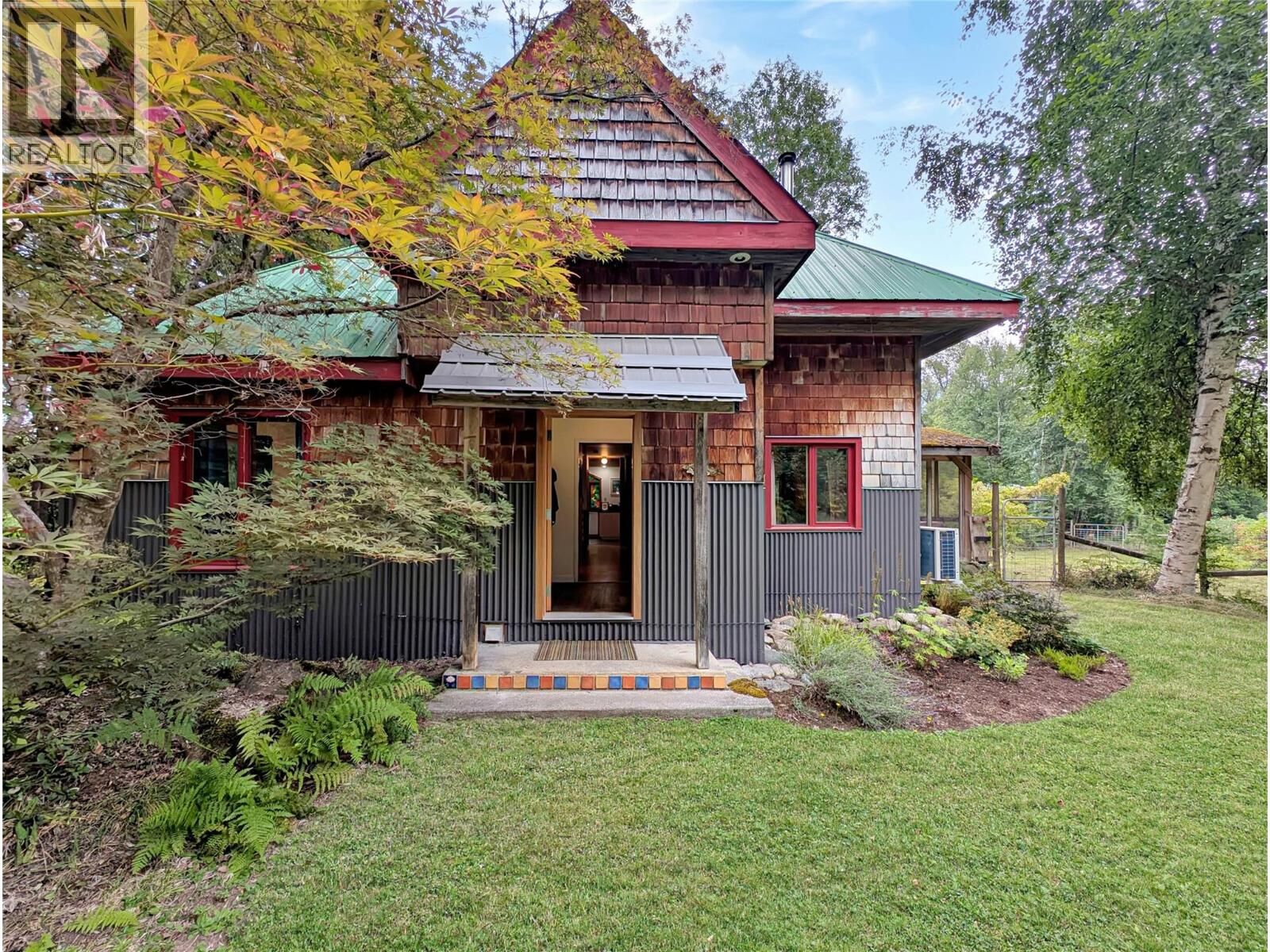 Property Photo: 6518 Slocan River Road BC V0G 2J0