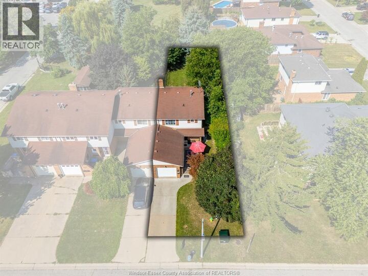 Property Photo:  70 Remark Drive  ON N9Y 3R3 