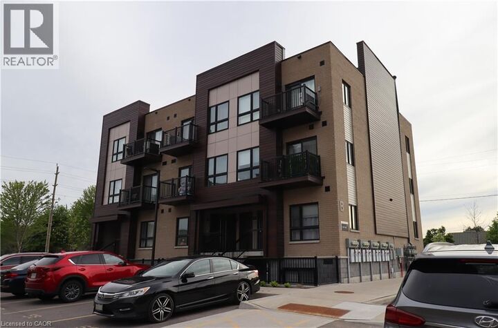 Property Photo: 10 Palace Street B1 ON N2E 0J3