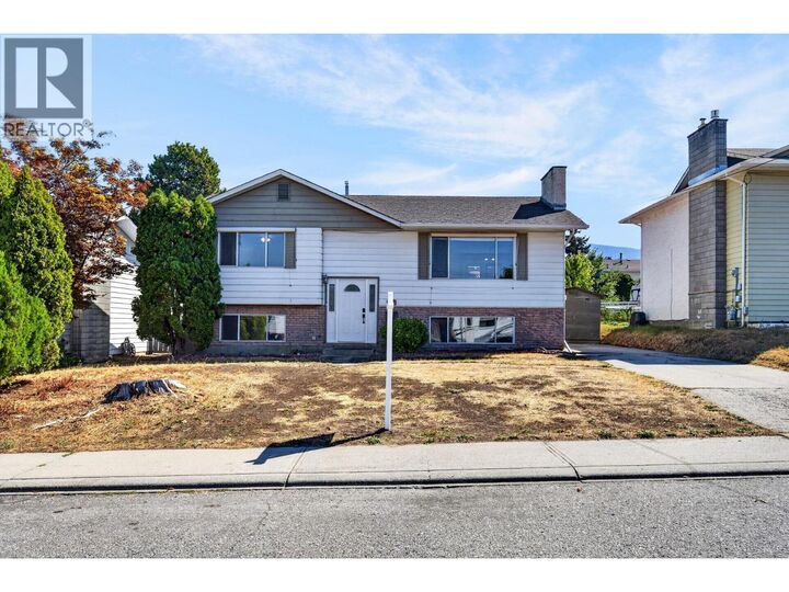 3907 14 Street — photo 1