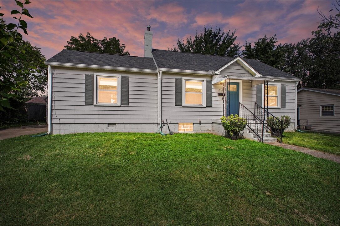 Property Photo: 2153 Courtland Avenue OH 45420