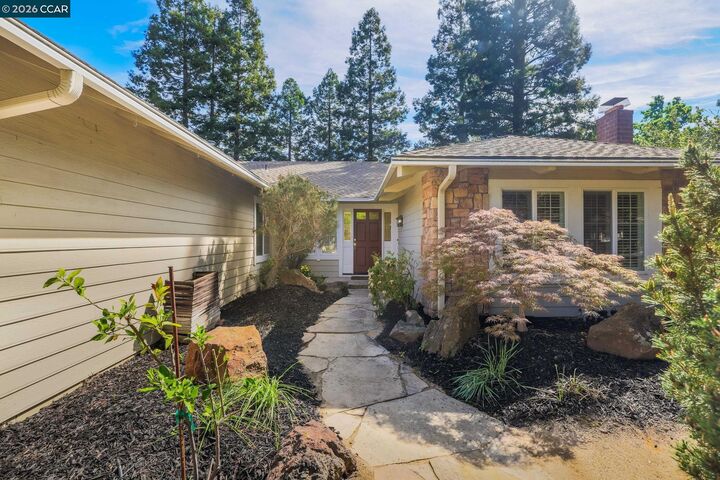 Property Photo: 770 Highbridge Ln CA 94526