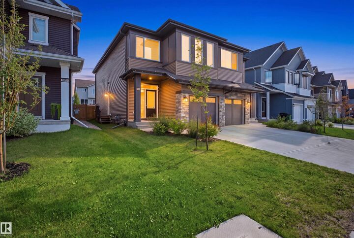 Property Photo:  3877 Chrustawka Place SW  AB T6W 5B2 
