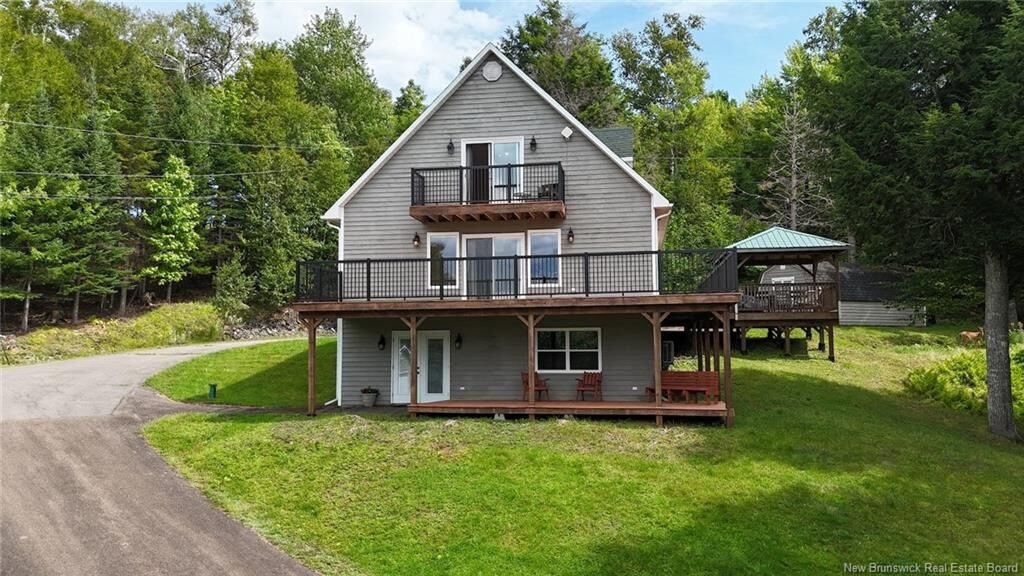 Property Photo:  211 Jackson Road  NB E6L 1V6 