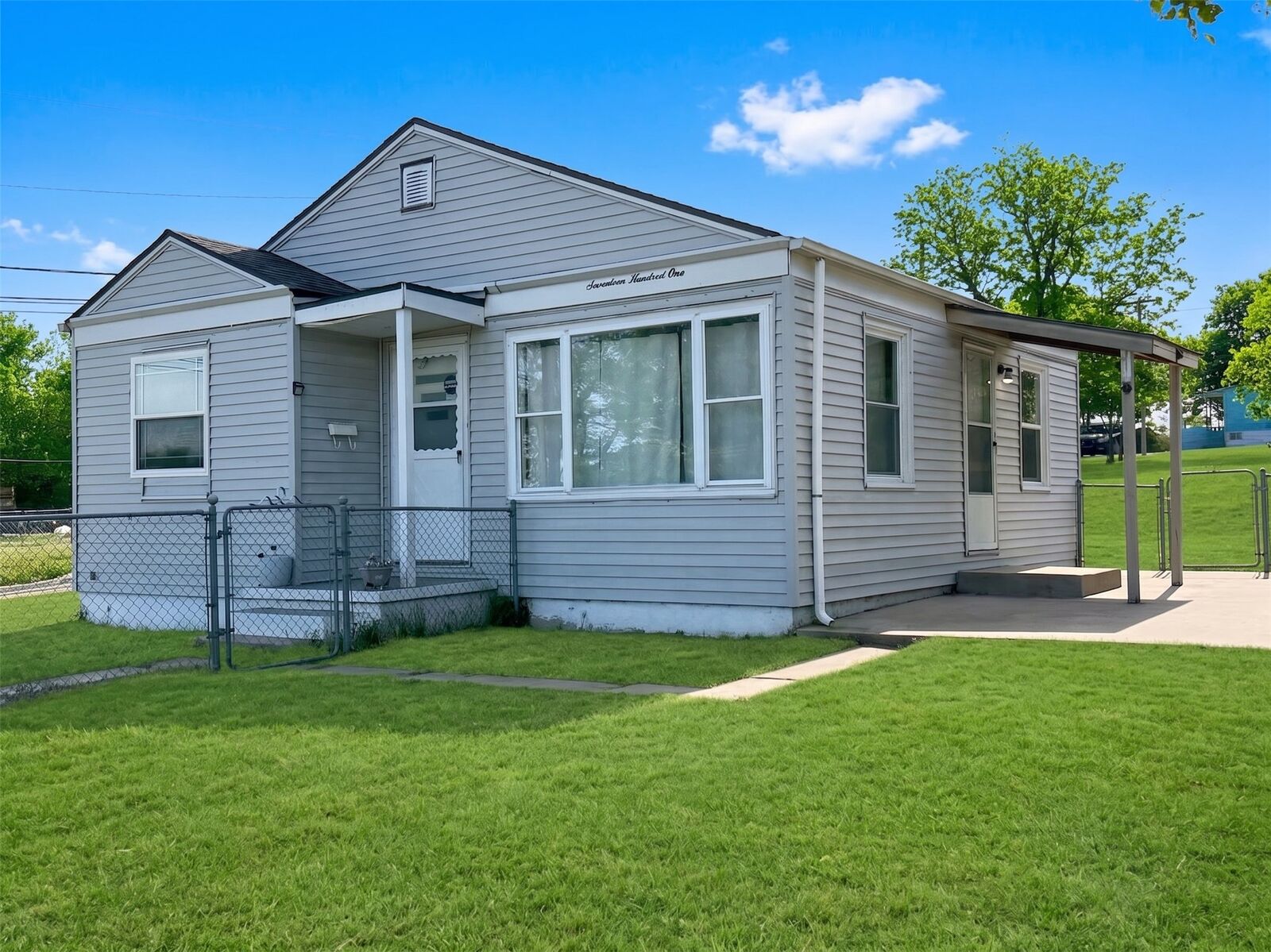 Property Photo: 1701 Avenue D KS 67801