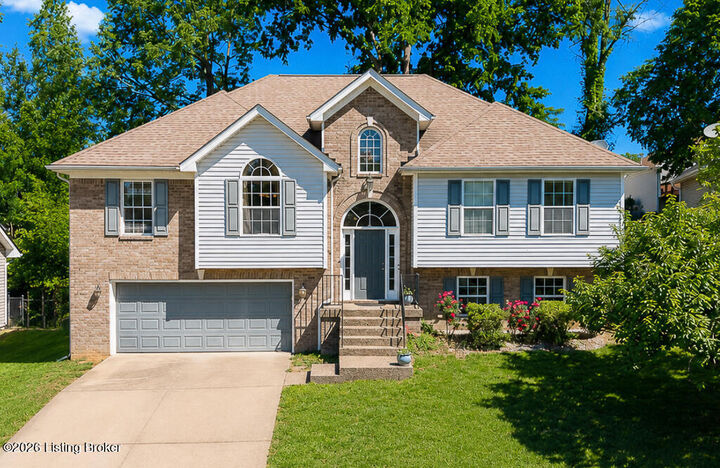 Property Photo:  9411 Alex Ct  KY 40299 