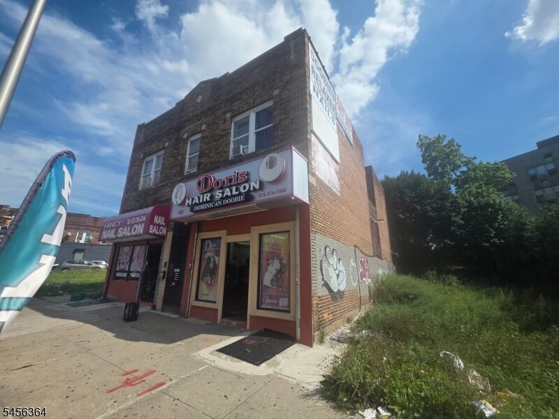 Property Photo: 721 Springfield Ave NJ 07103