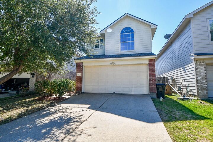 Property Photo:  13979 Maximos Dr  TX 77083 