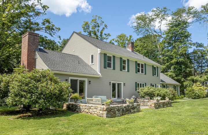 Property Photo:  72 Main Street  CT 06068 