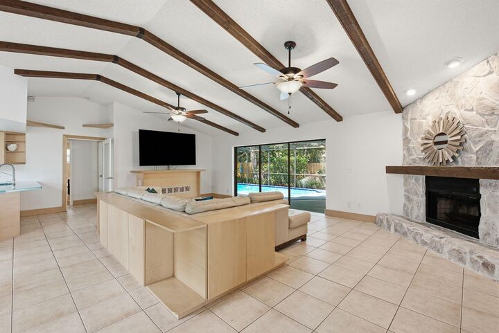 Property Photo:  2866 Fair Green Drive  FL 33761 