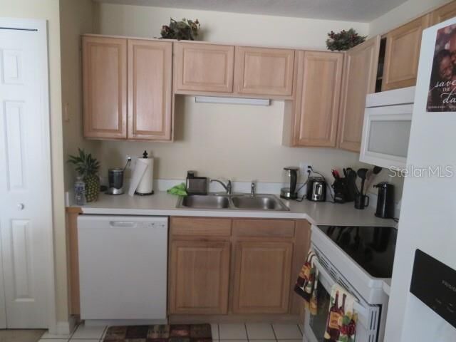 Property Photo:  1188 N Fairway Drive 1188  FL 32712 