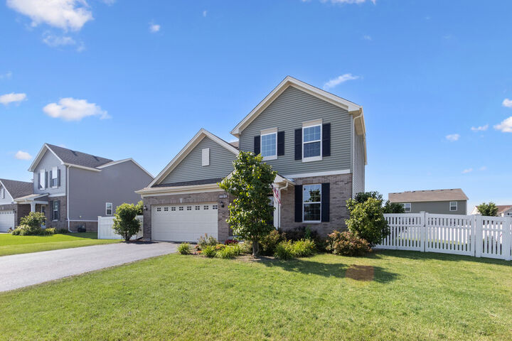 Property Photo: 14941 W Groebe Drive IL 60442